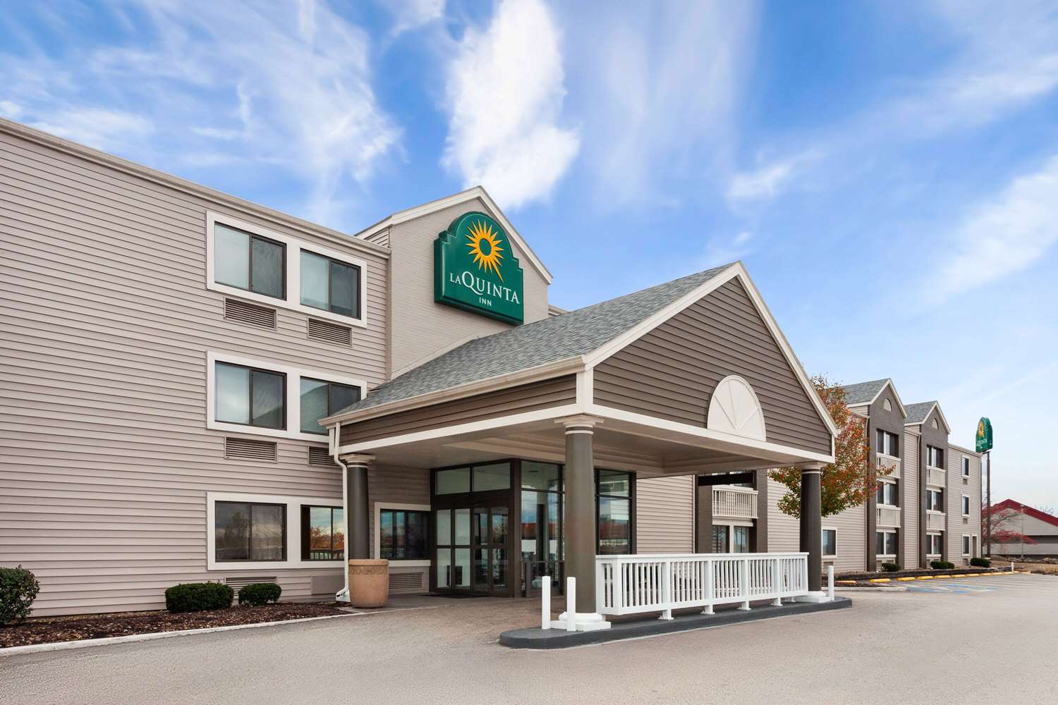 La Quinta Inn by Wyndham Cleveland Independence 9/13