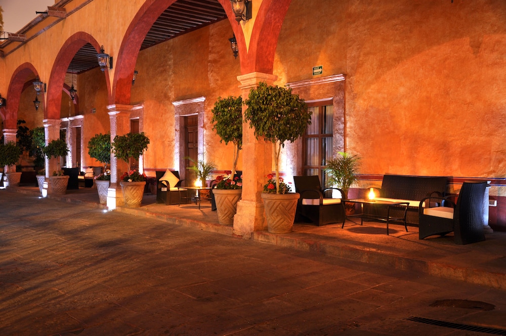 Hotel Quinta Santiago 5/44