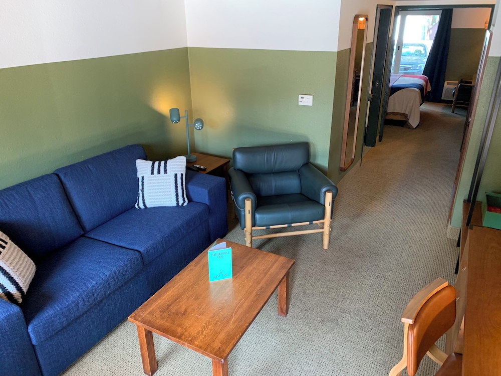 Station House Inn South Lake Tahoe 51/71