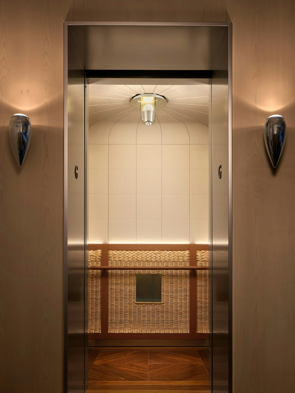 The Peninsula London 7/30