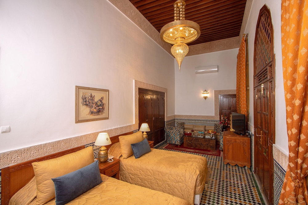 Riad Myra 44/75