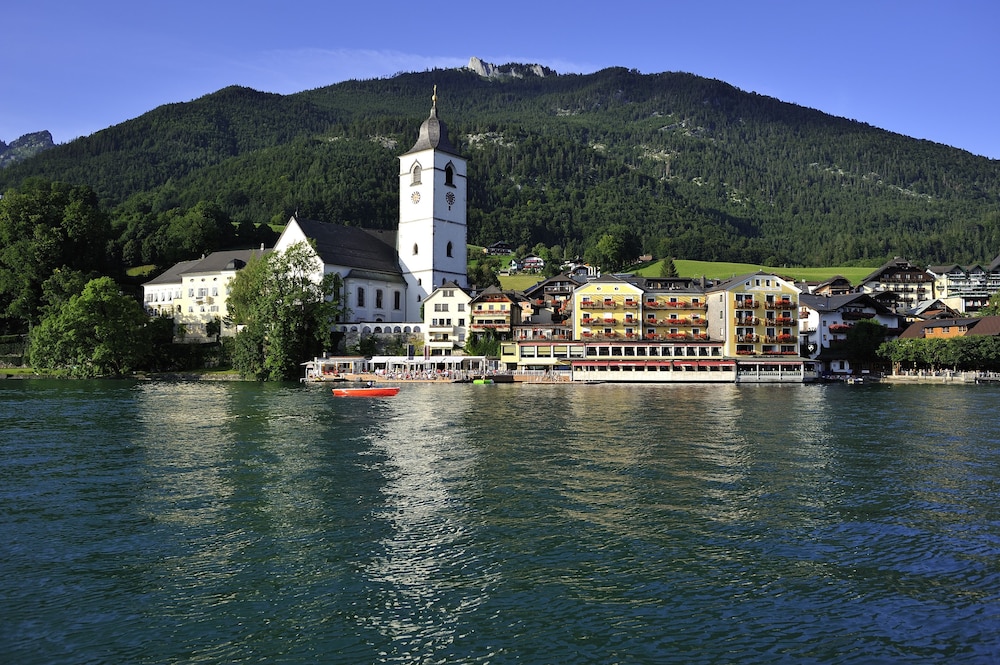 Romantik Hotel Im Weissen Roessl 65/71