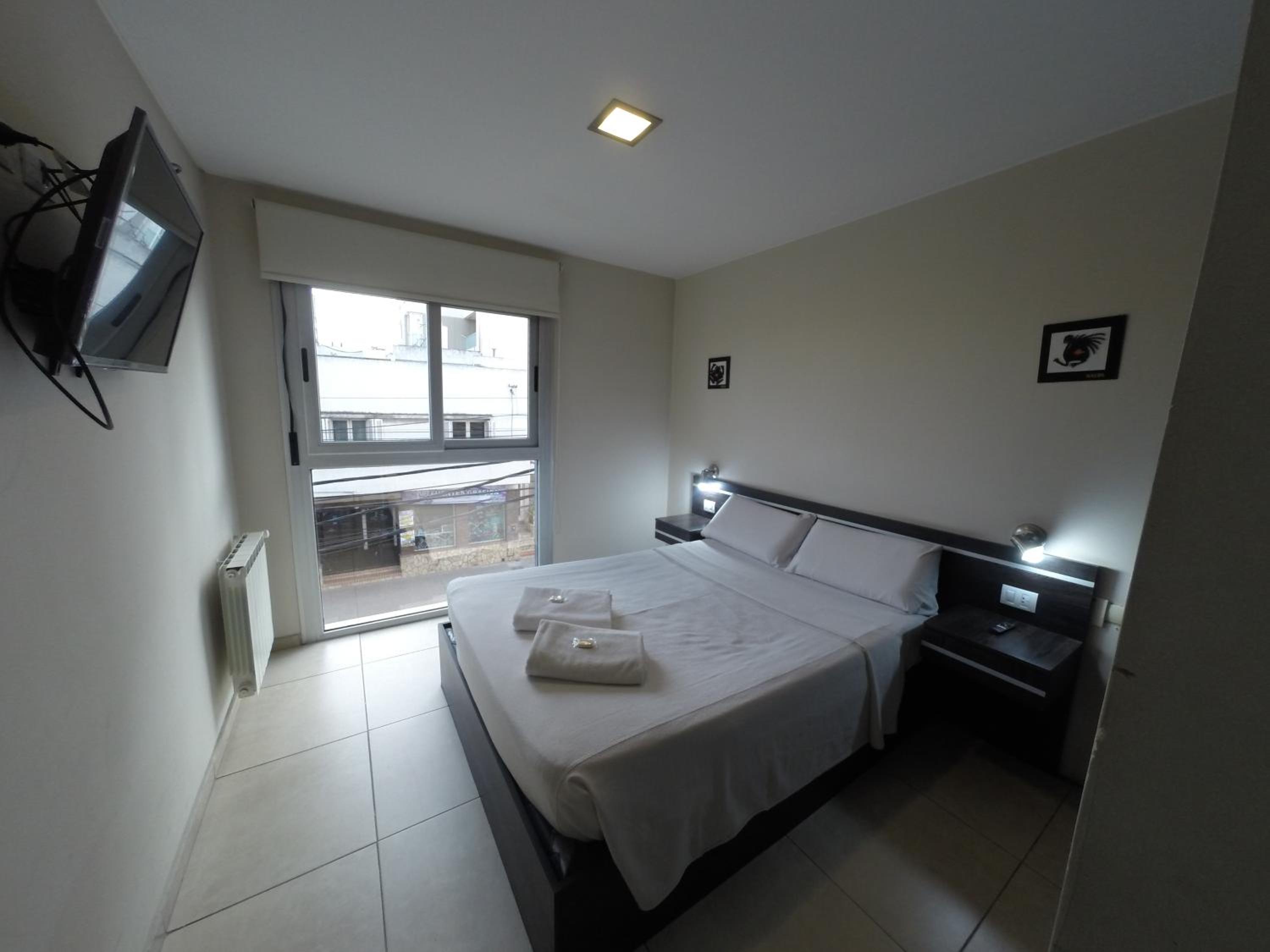 Nubes Apart Hotel 8/45