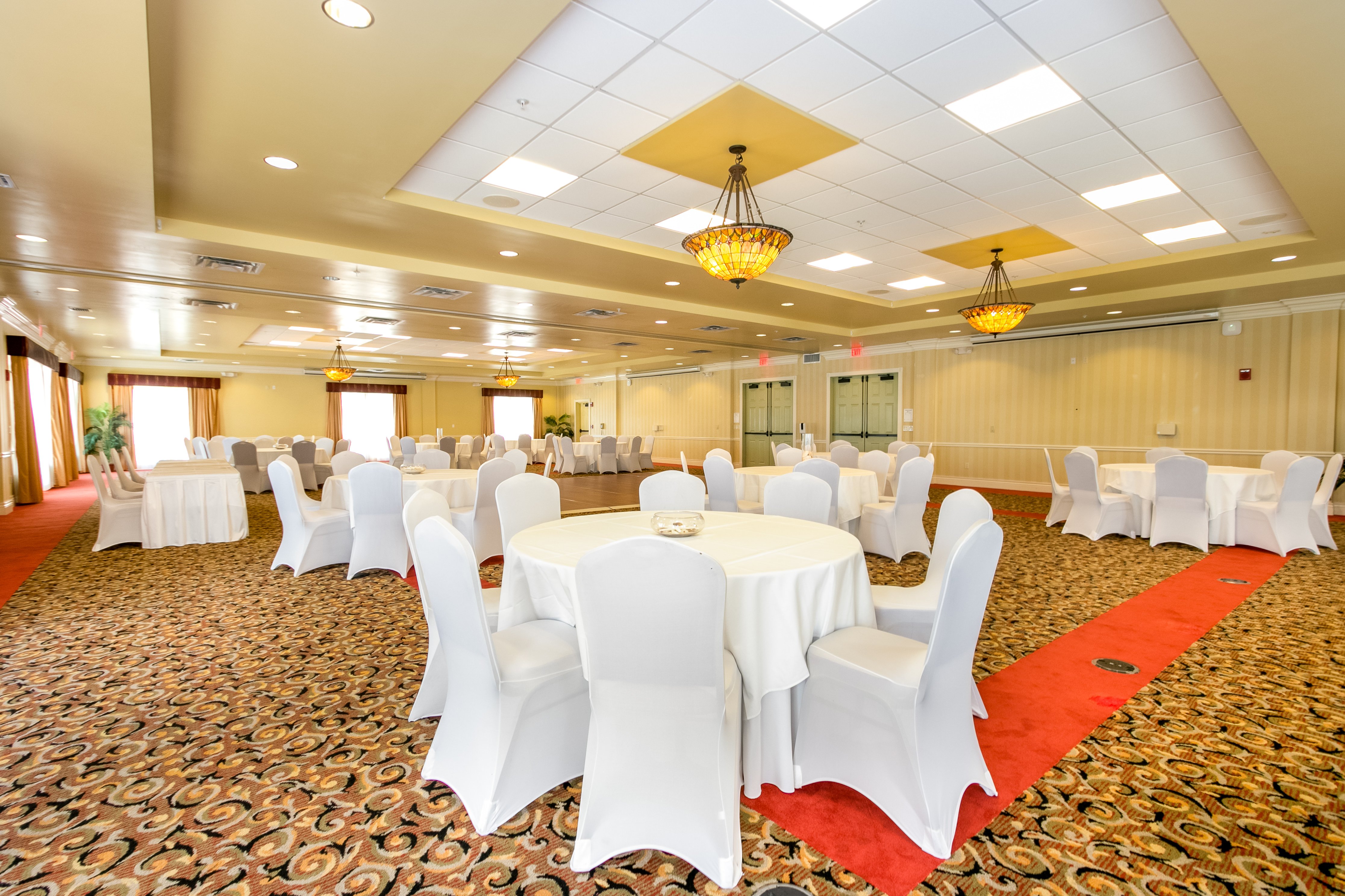 Holiday Inn Hotel and Suites Clearwater Beach 41/50