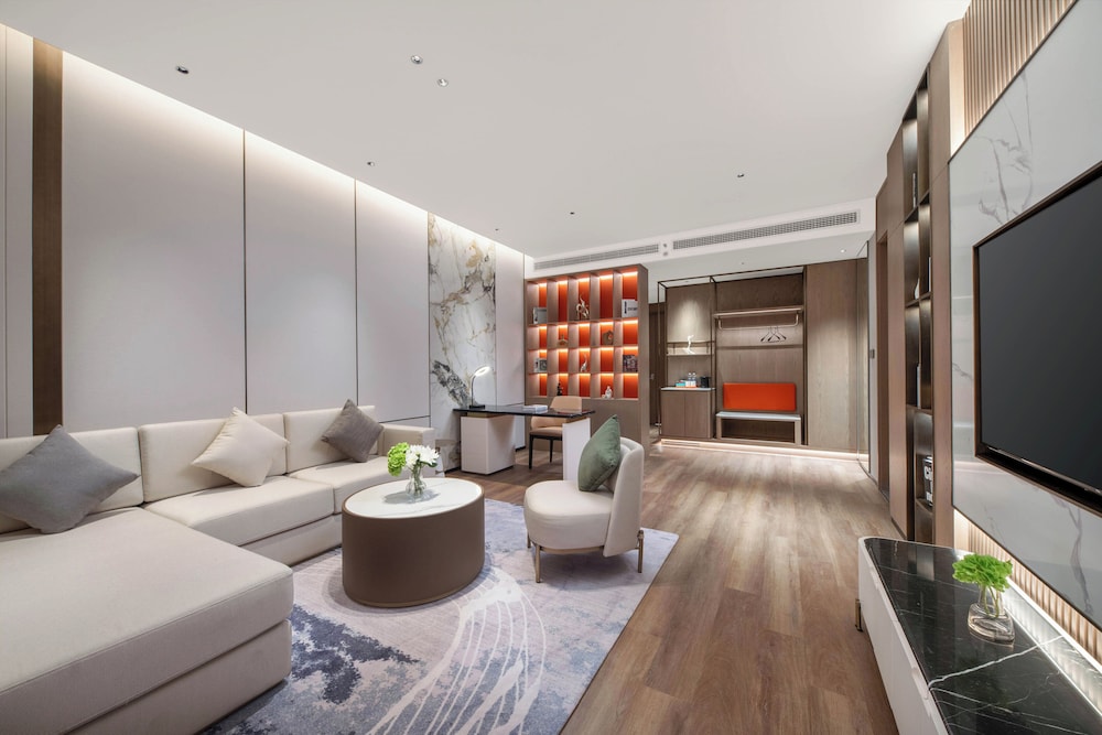 Holiday Inn Express Wuxi Xishan 20/42