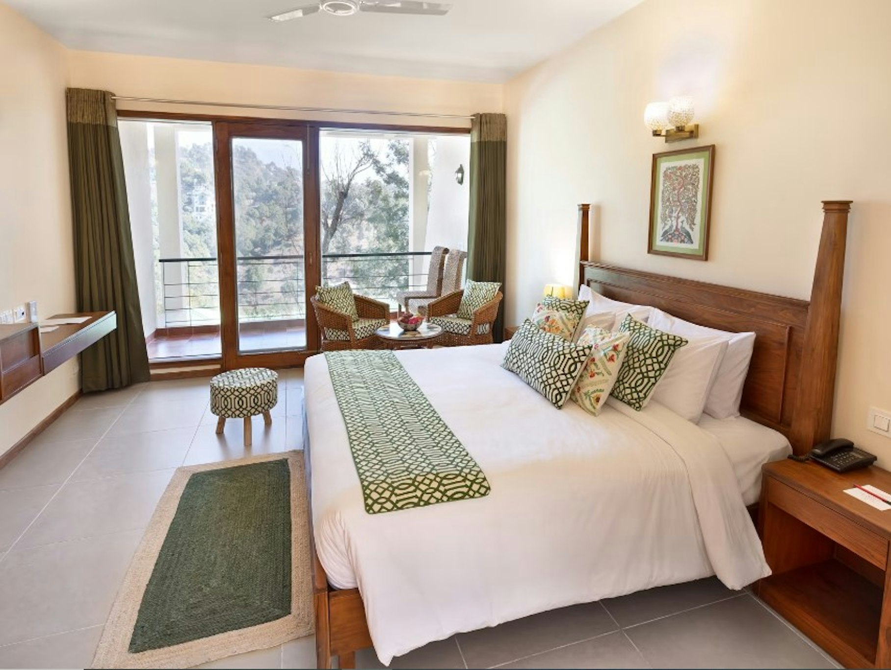 SURYA VILAS LUXURY SPA & RESORT 6/25