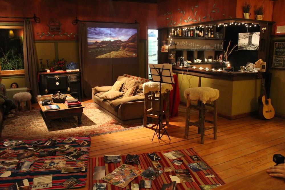 Los Juncos-Patagonian Lake House 39/60