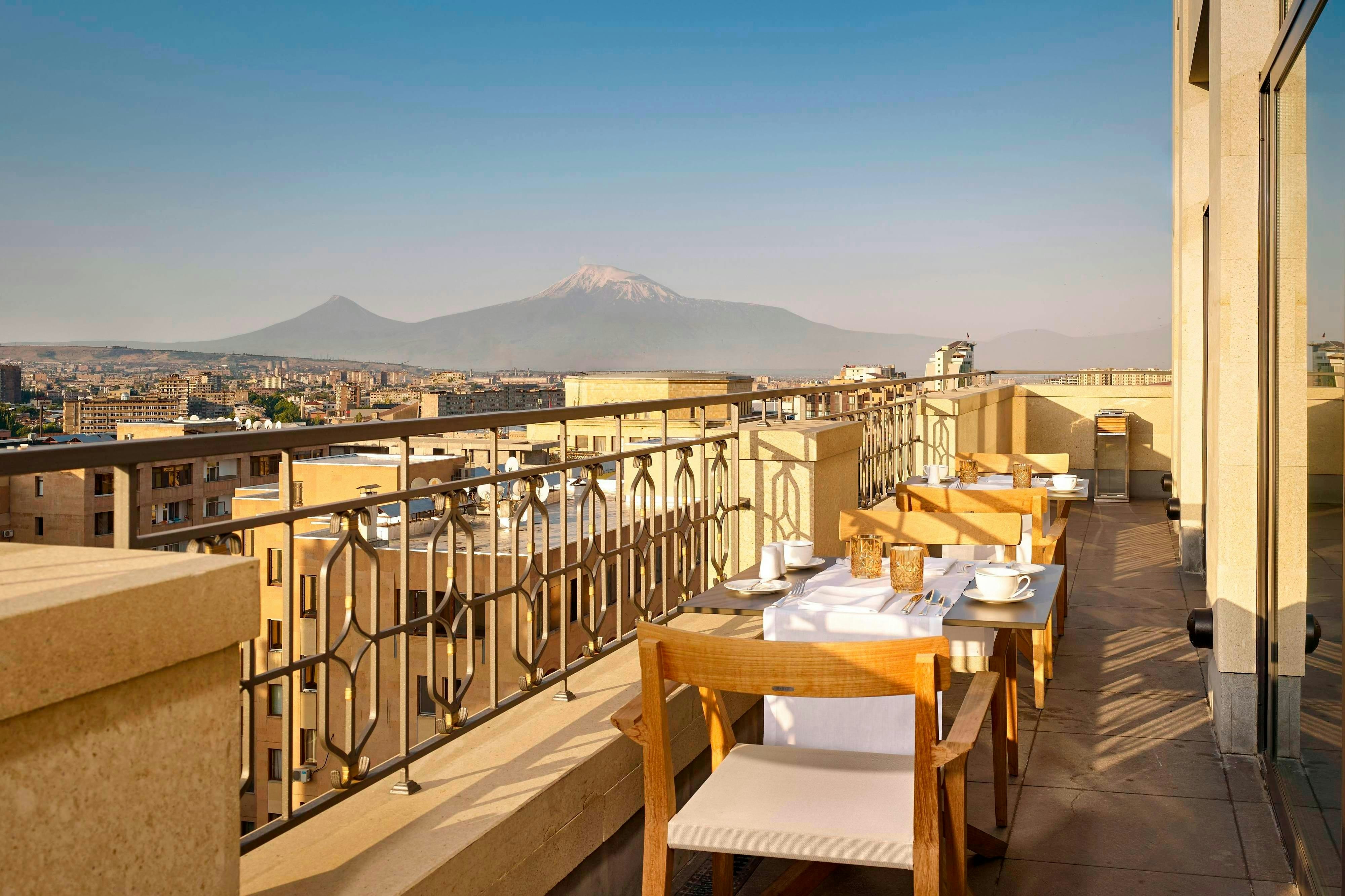 The Alexander A Luxury Collection Hotel Yerevan 61/76