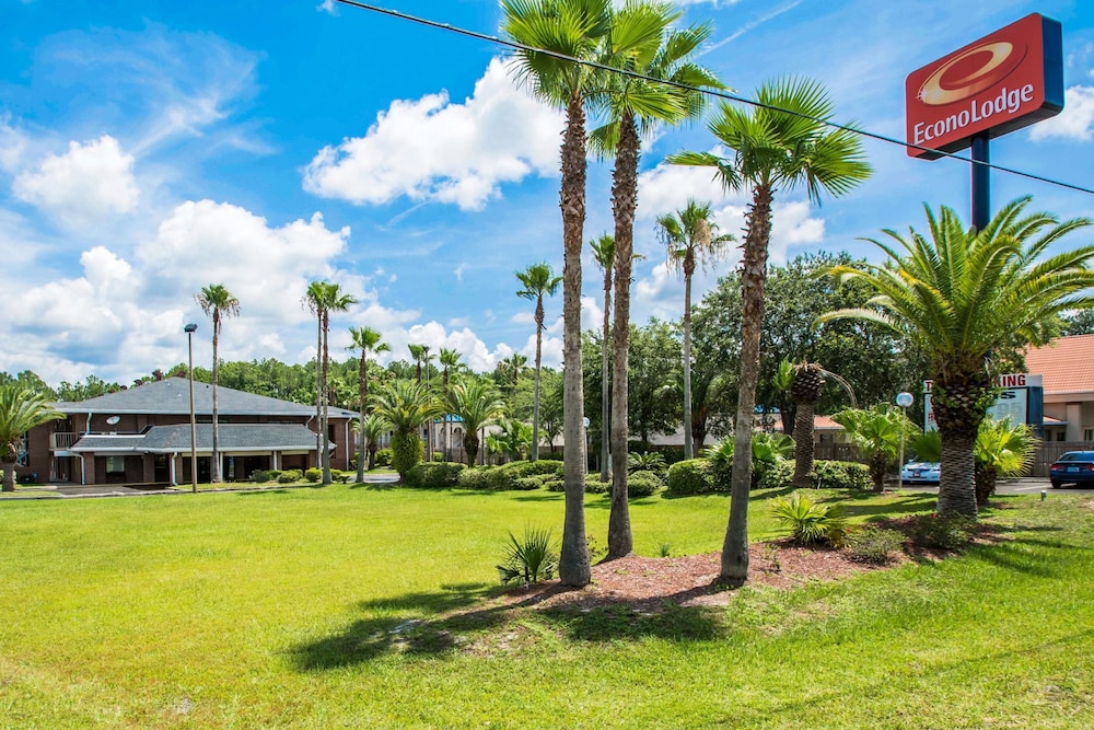 SureStay by Best Western Jacksonville Airport 45/54