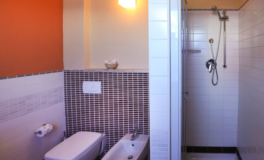 غرفة كلاسيكية بسريرين منفصلين، Janus Hotel 4/4