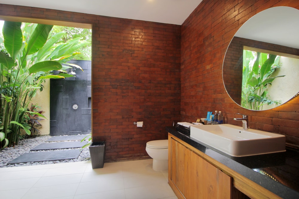 Sagara Villas Suite Sanur 50/50