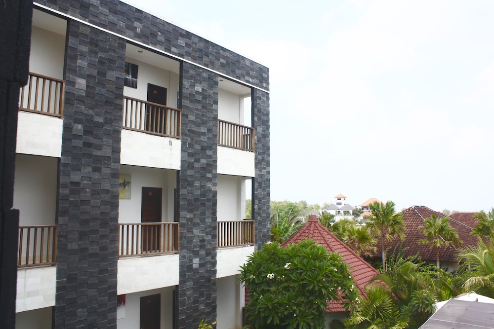 MAMO HOTEL ULUWATU 1/34