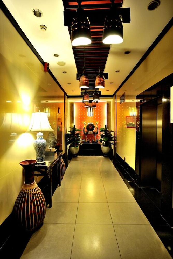 Kunming Guihua Hotel 11/17