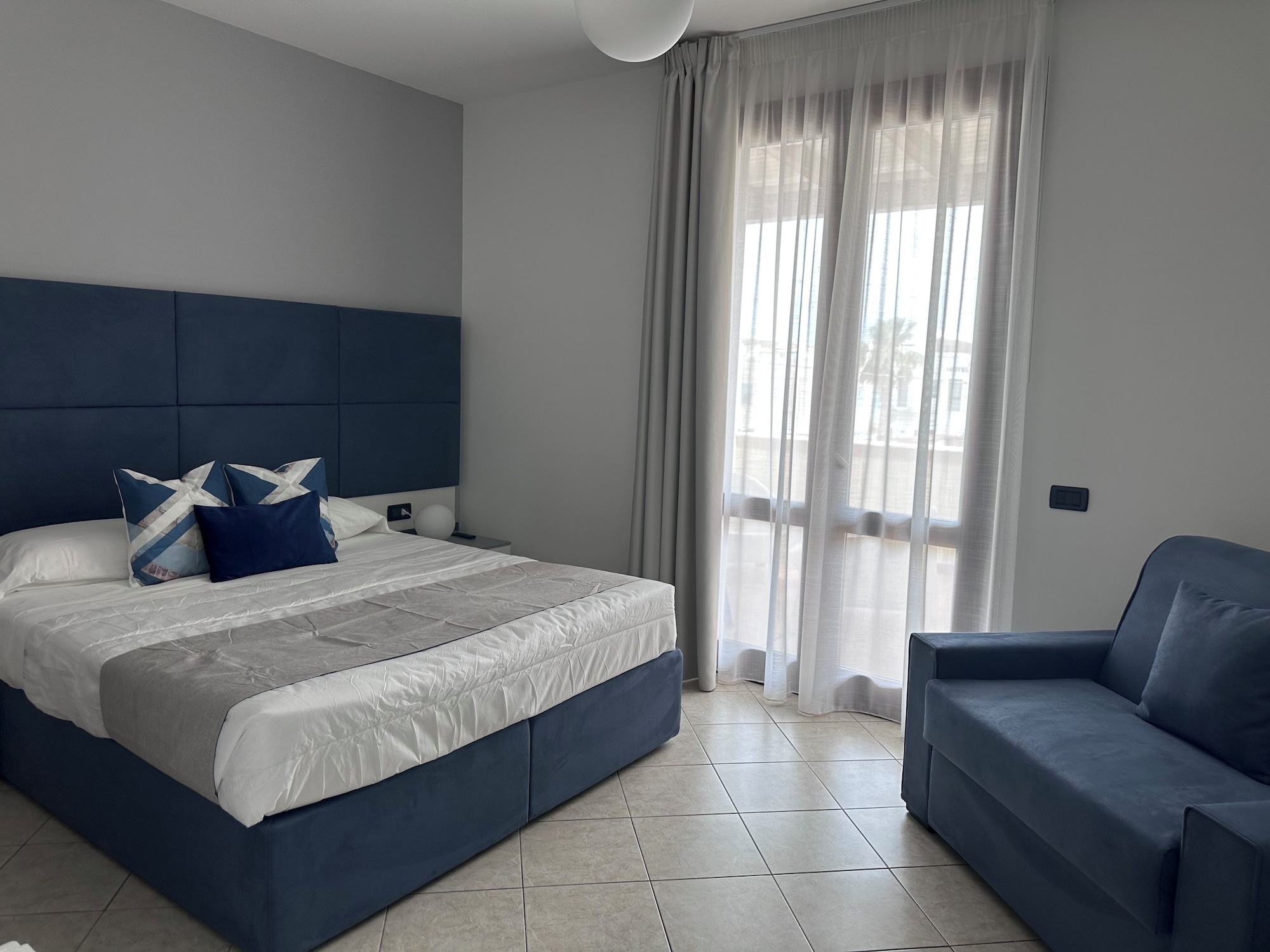 SUPERIOR, DOUBLE BED, TERRACE