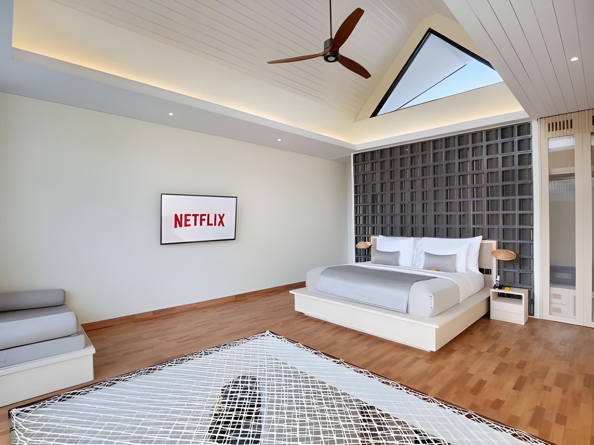 LOFT, SUITE