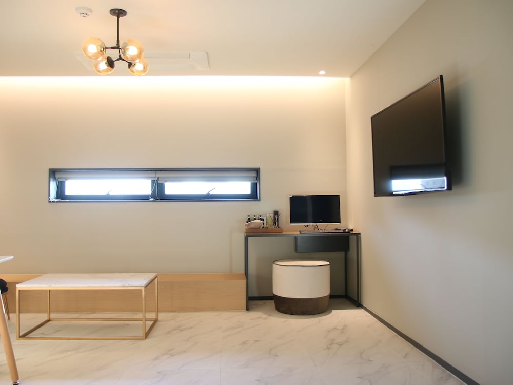 Changwon Brown dot Hotel Palyong 33/39