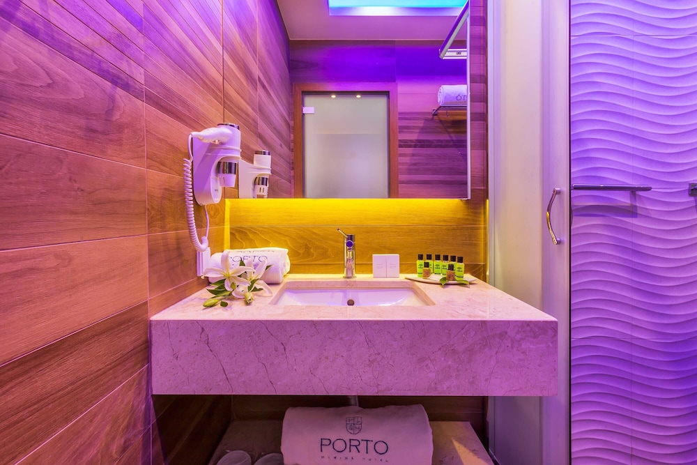 Porto Marine Hotel 51/64