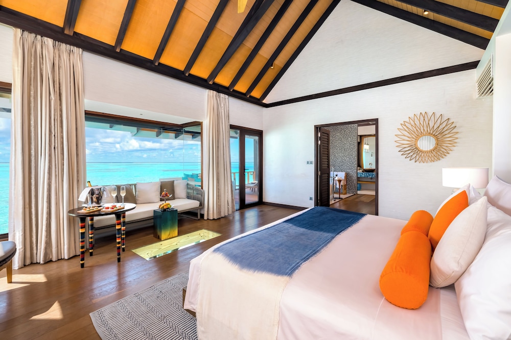 Private Water Villa, King Bed