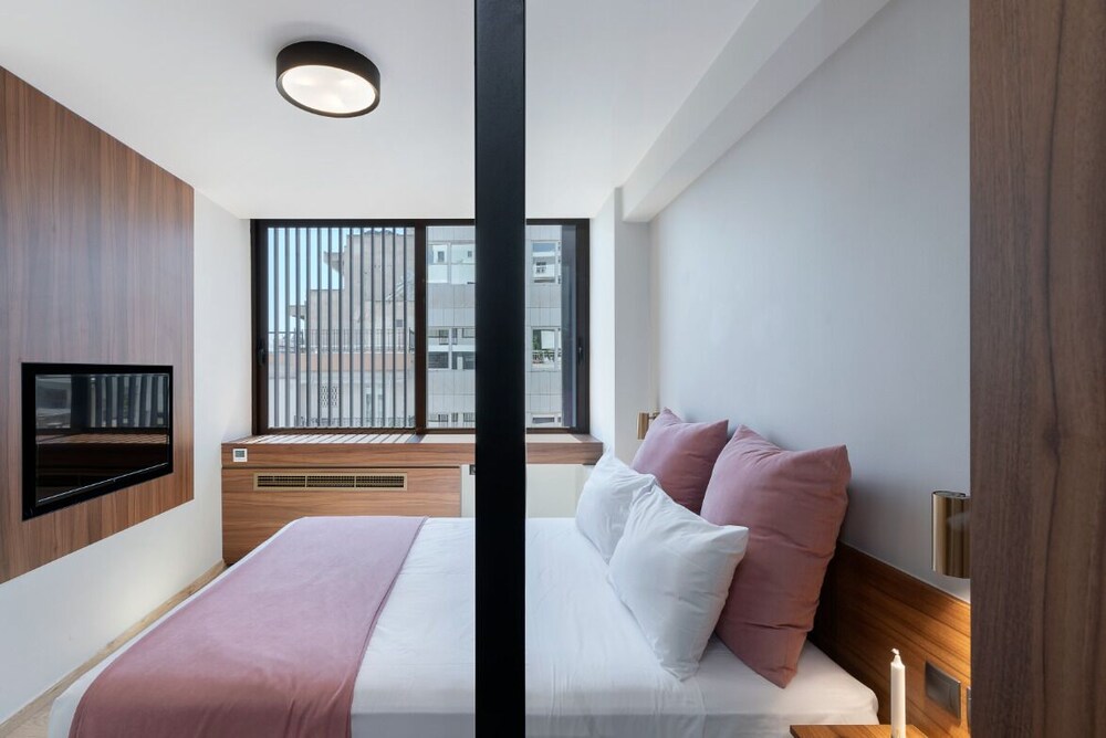 Filopappou Hill Suites by Athens Stay 14/41