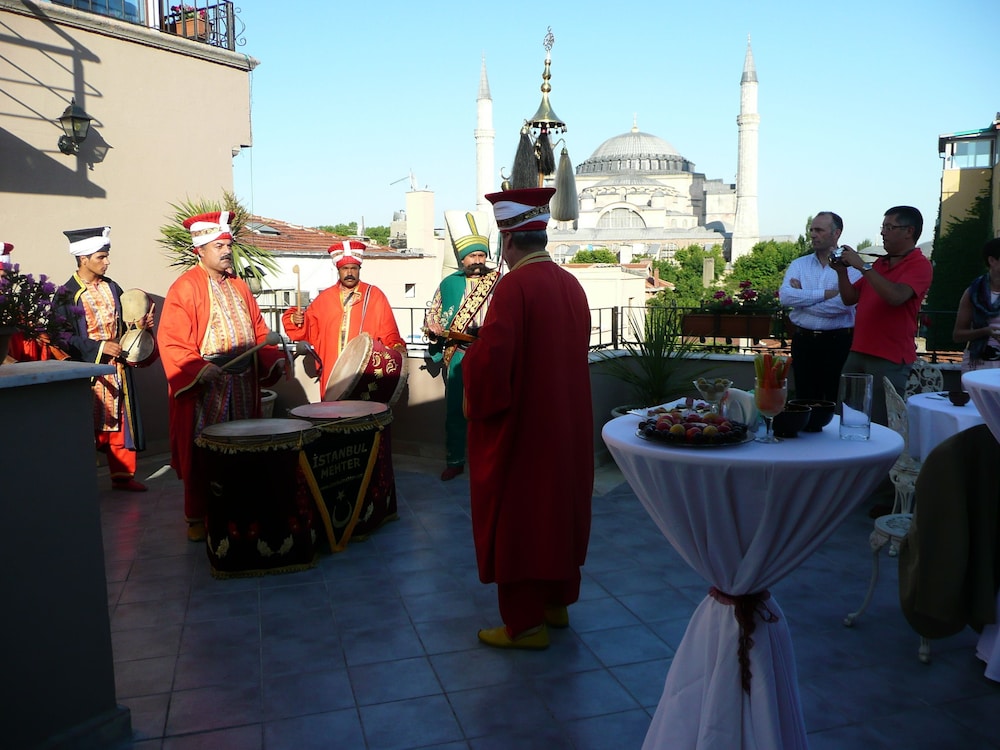 Celal Sultan Hotel Special Class 73/87
