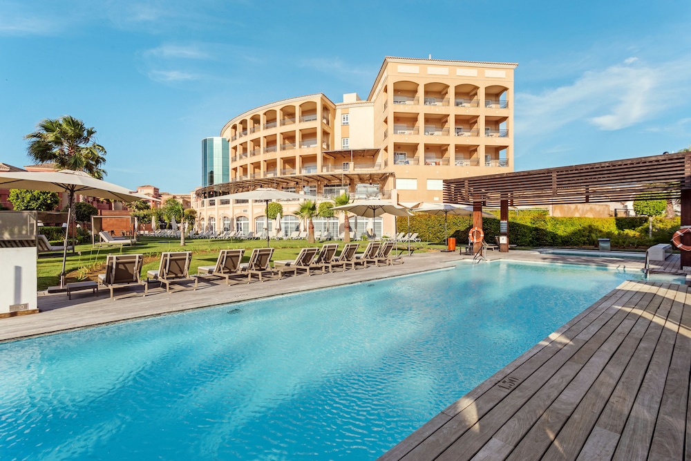 AMA Islantilla Resort in LEPE