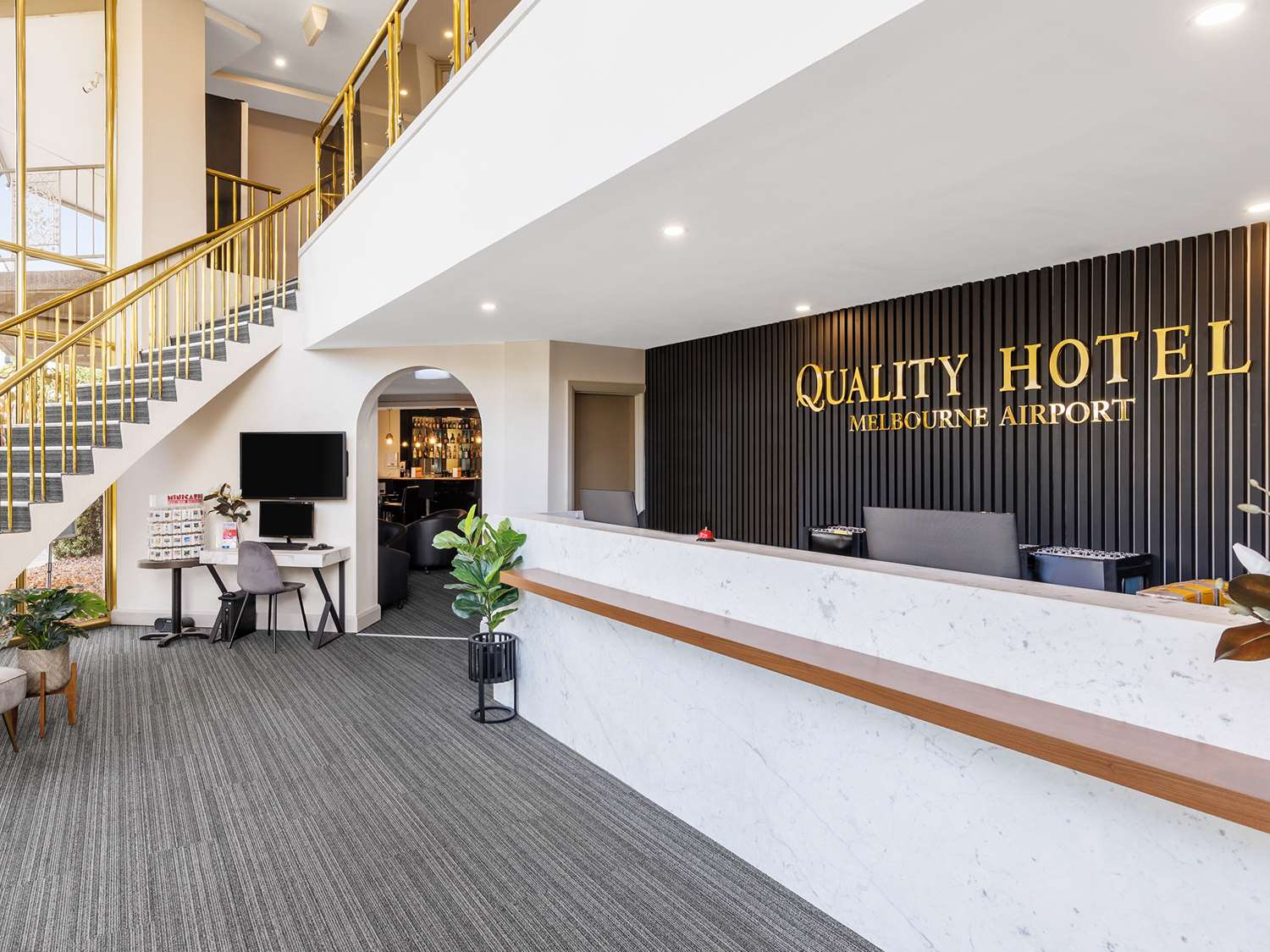 Lobby at Quality Hotel Melbourne Airport, MELBOURNE