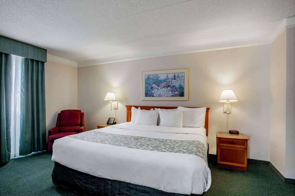 Baymont by Wyndham Abilene 27/48