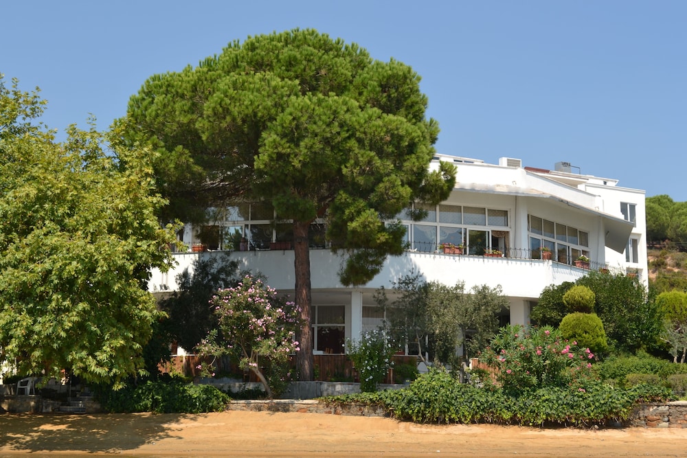 Tatlisu Kirtay Hotel 4/25