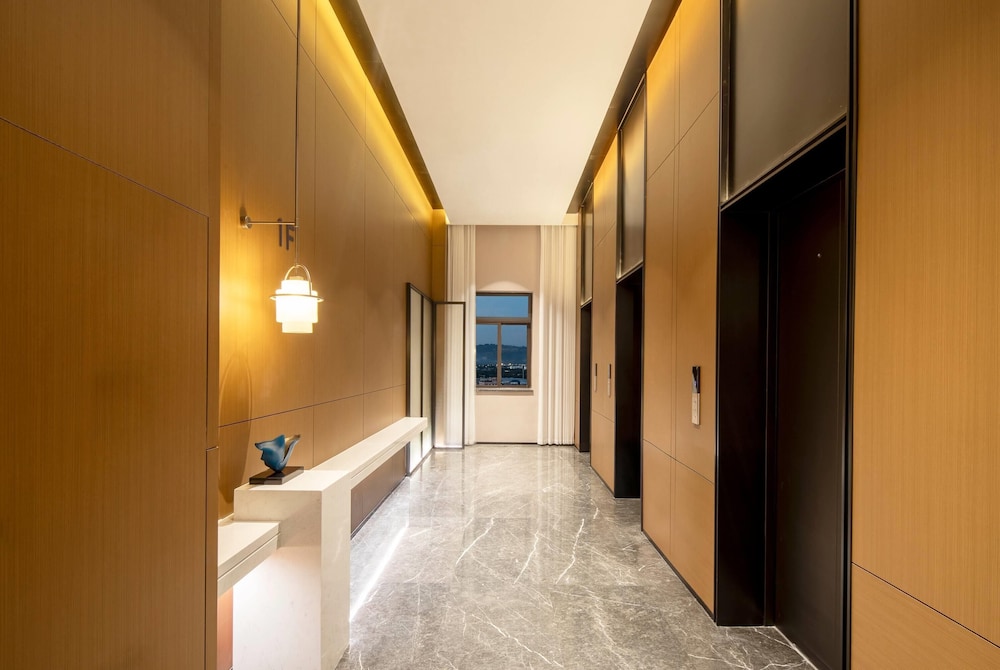 Days Hotel by Wyndham Kunming Yiliang 38/38