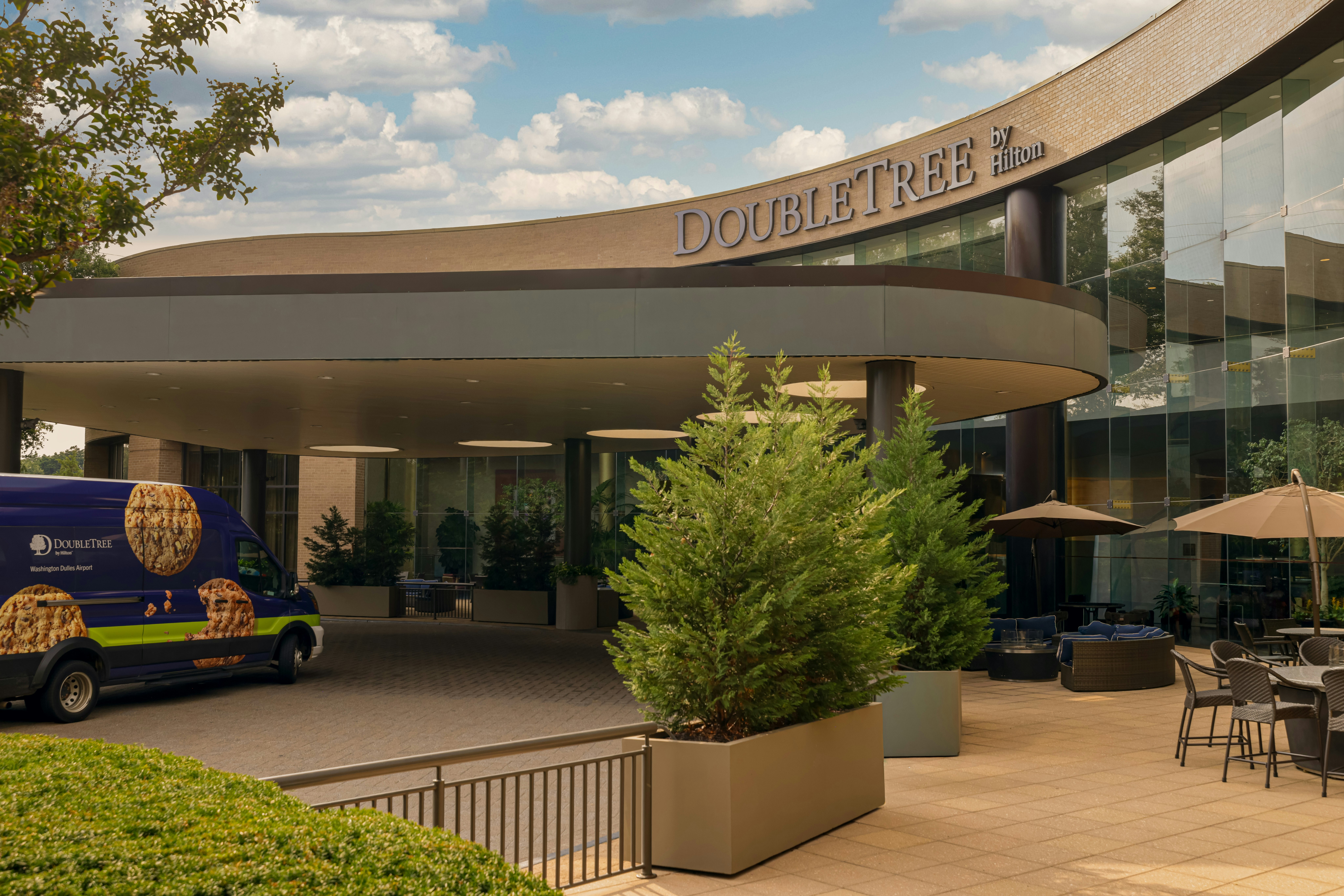 DoubleTree by Hilton Washington Dulles Airport 7/72