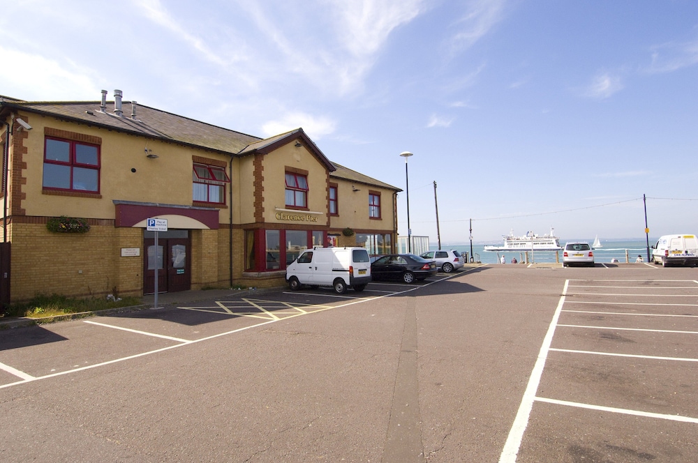 Premier Inn Southsea 17/28