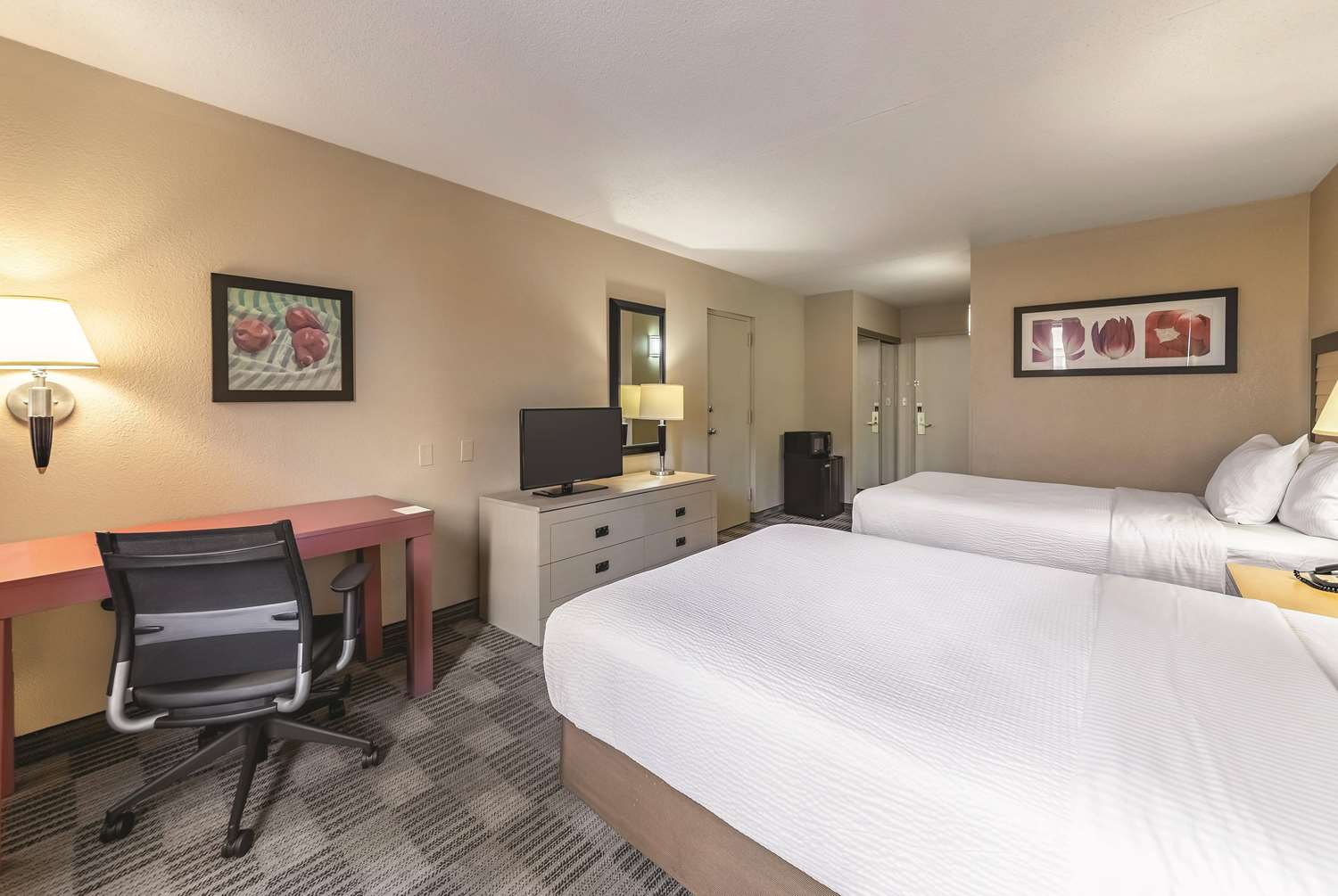 Ramada by Wyndham Fairfield NJ 8/21