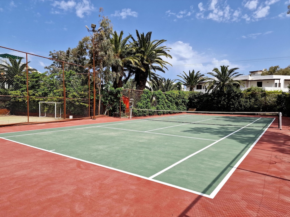 Apollonia Beach Resort and Spa 48/77