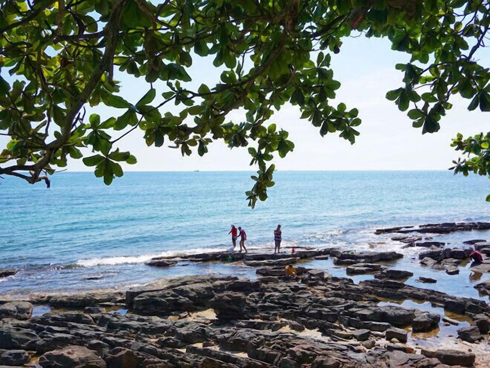 Lucky Phu Quoc Hotel 40/53