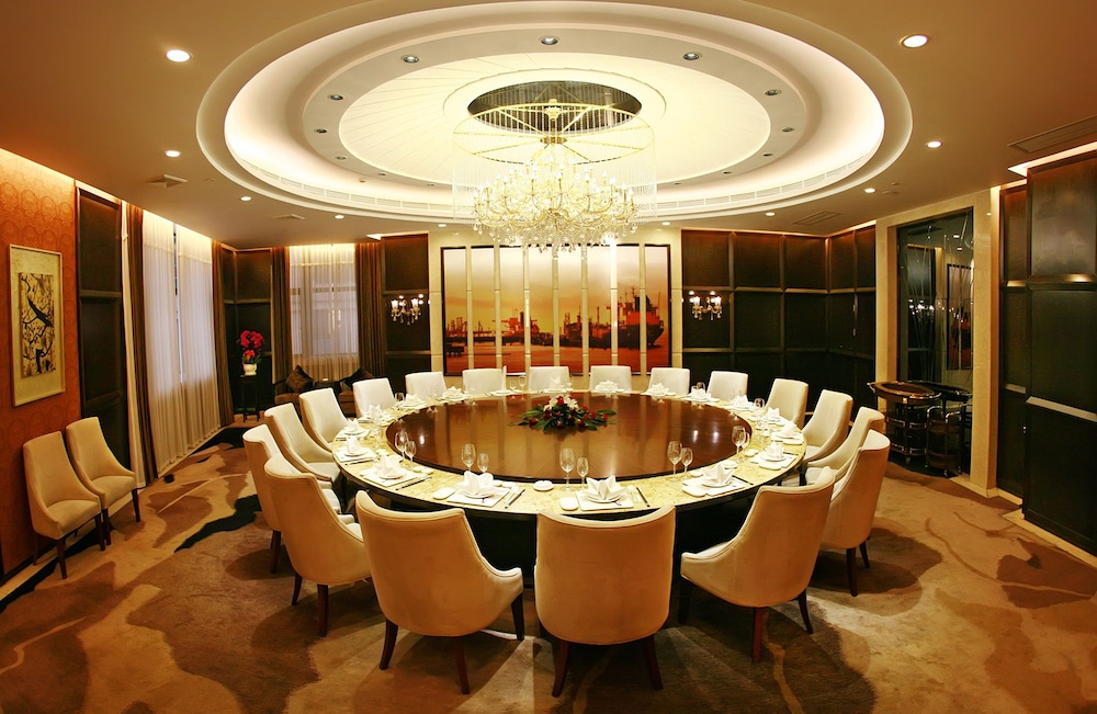 Grand Barony Zhoushan 32/37