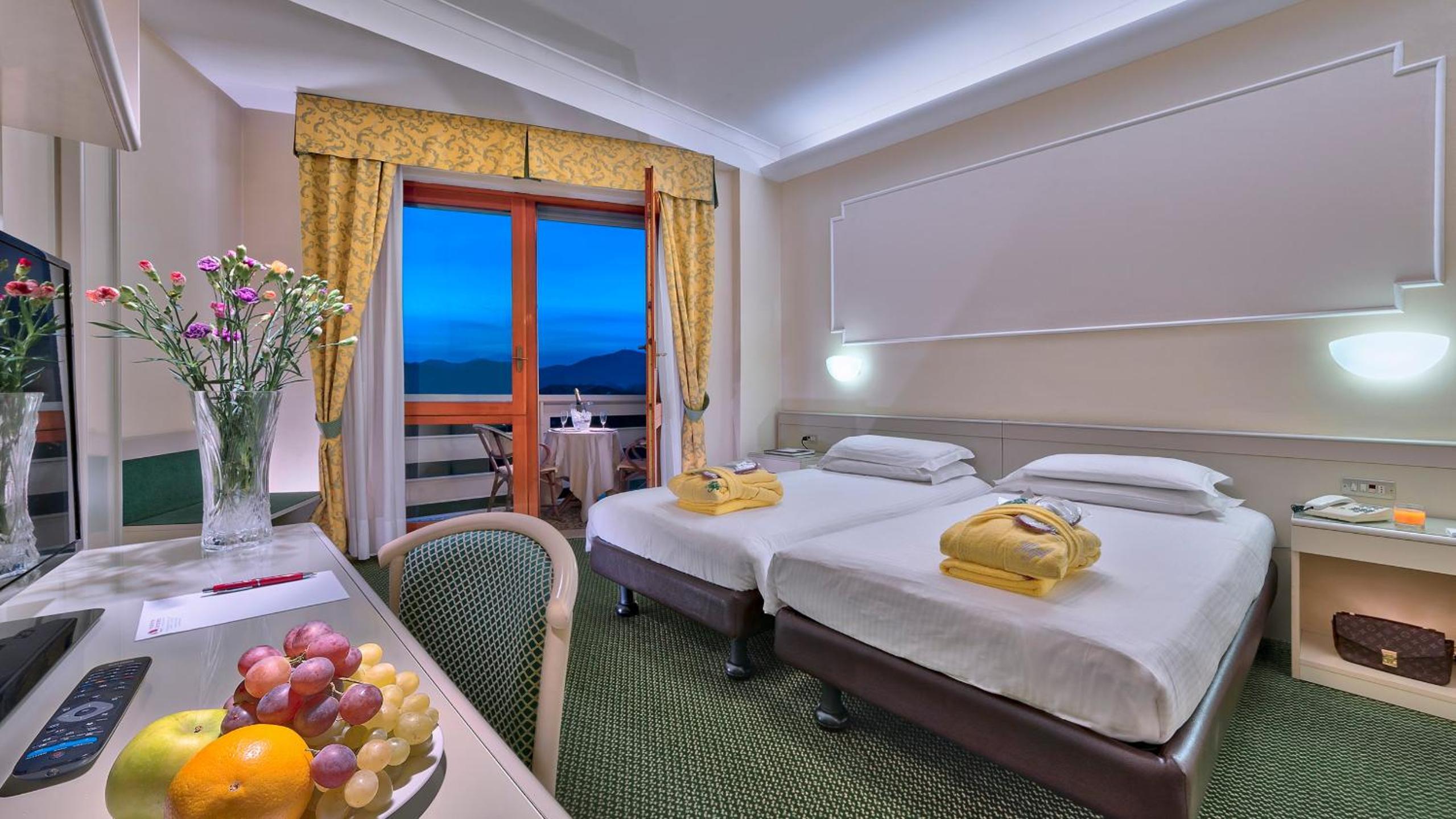 Plus, Comfort, Double Bed