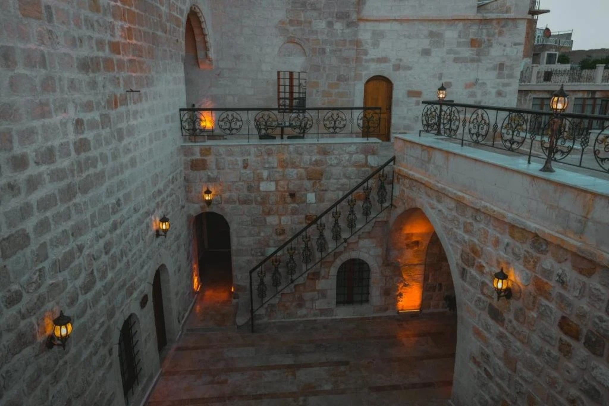 Kasri Divan Hotel 3/50