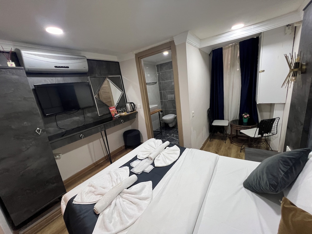 La Pazza Suites 15/50