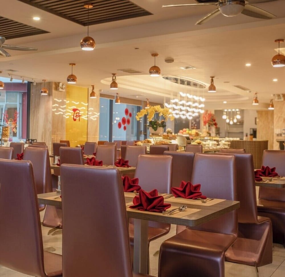 V Hotel Nha Trang 35/50
