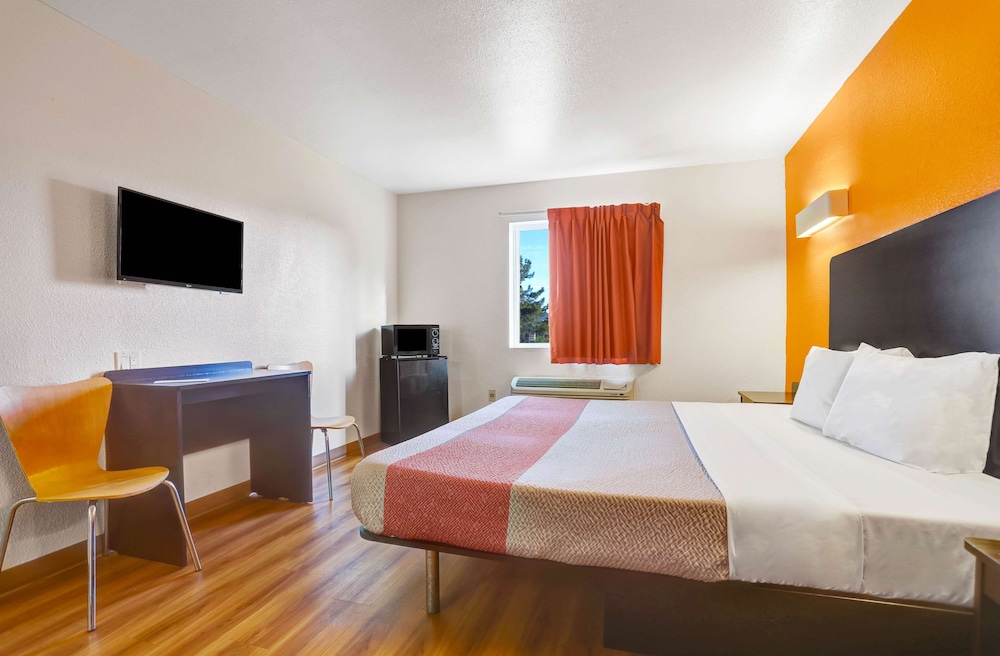 Motel6 Silver City, NM 20/36