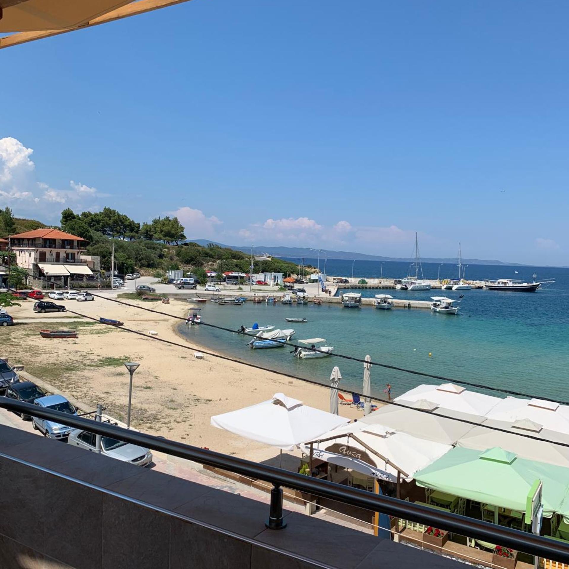 Avra Hotel 50/58