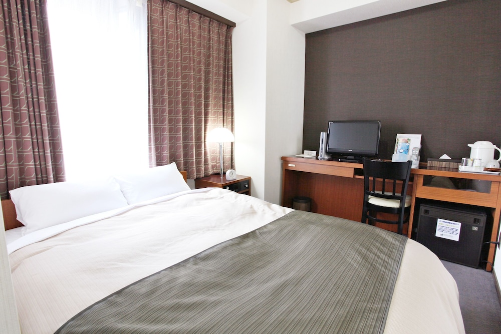 ROOM, DOUBLE BED, SMOKING