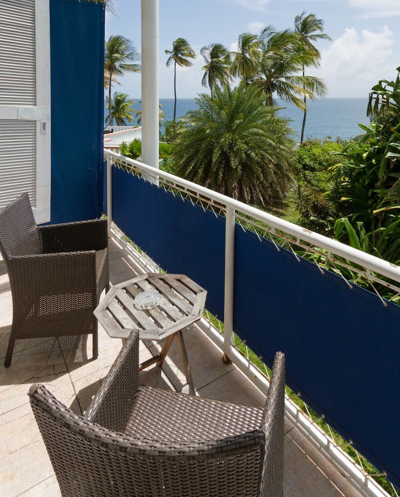 Blue Haven Hotel 4/58