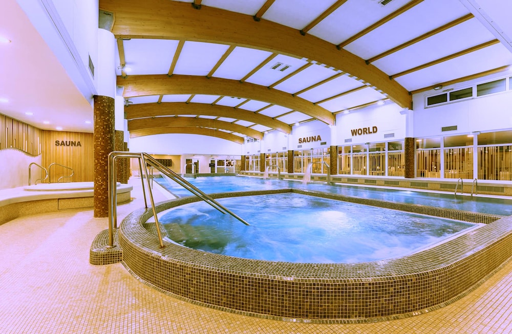 WELLNESS HOTEL STEP 20/50