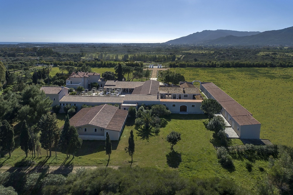 Villa Cavalieri Country Hotel 69/77