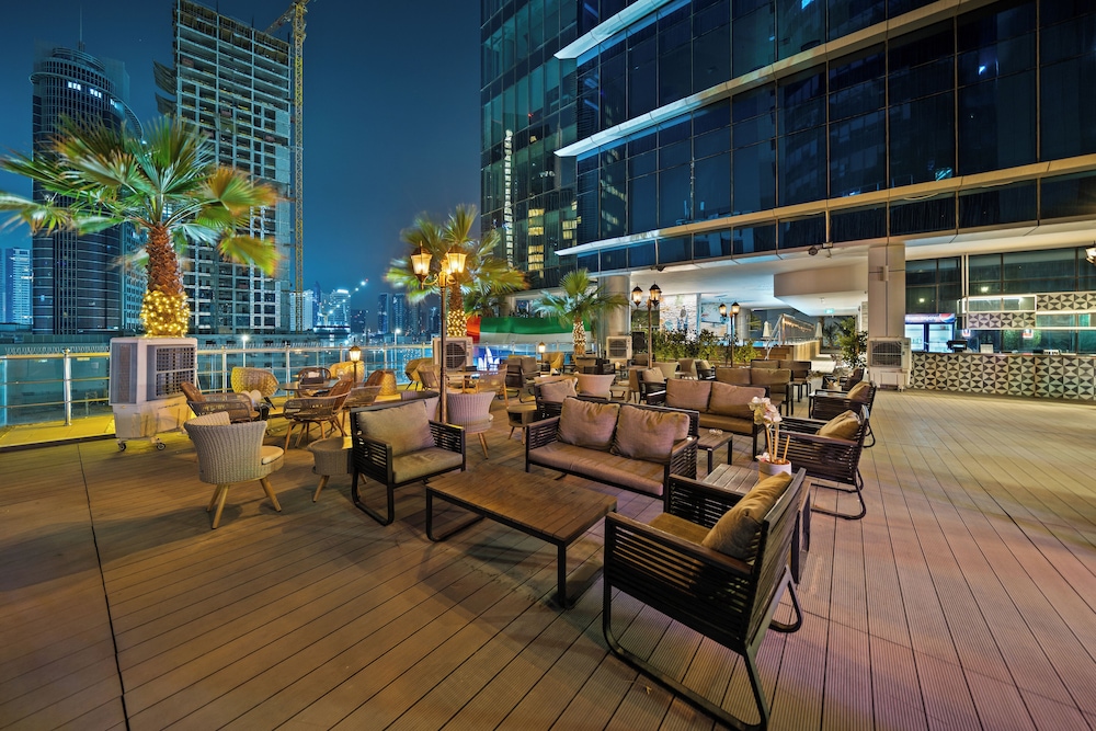 Park Regis Business Bay 45/49