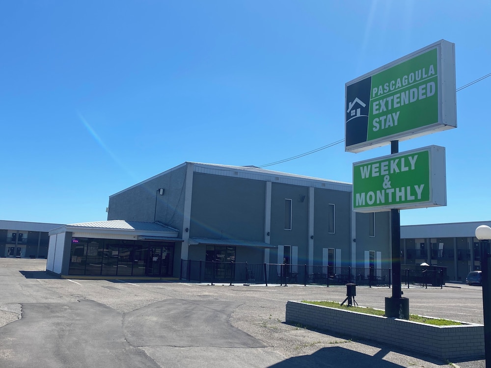 Studio Suites Extended Stay 5/41