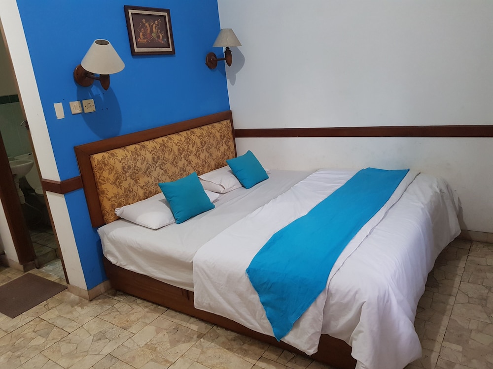 New Bali Indah Hotel Bandung 10/31