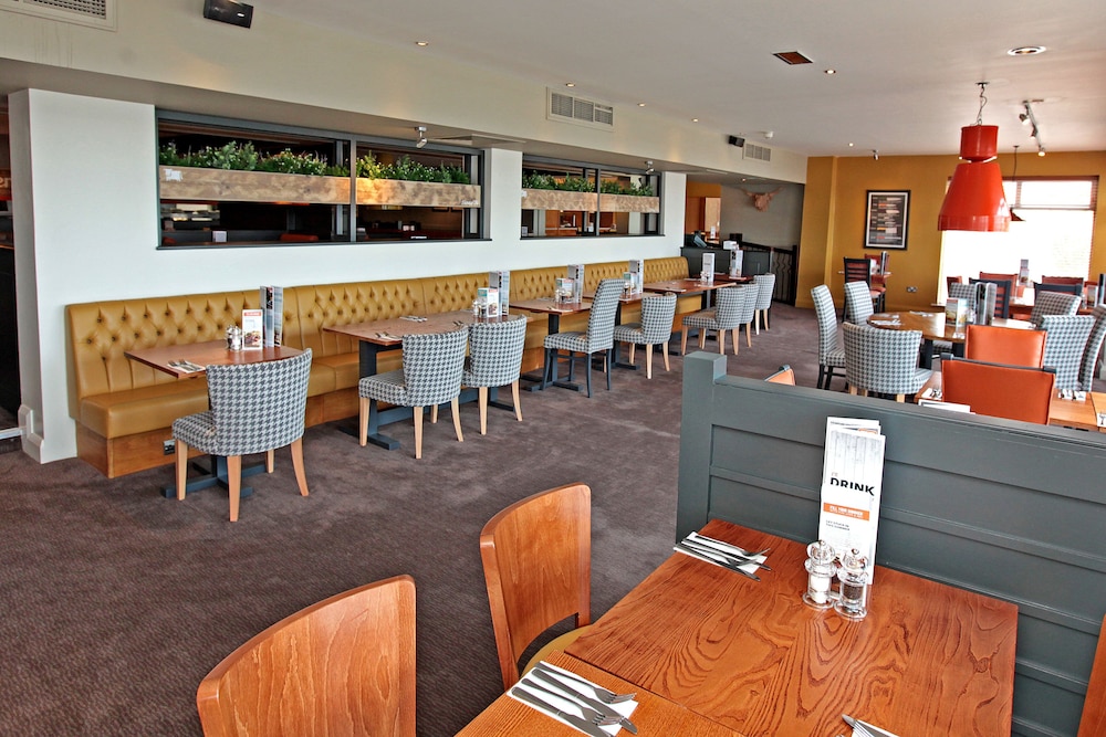 PREMIER INN TORQUAY 30/51