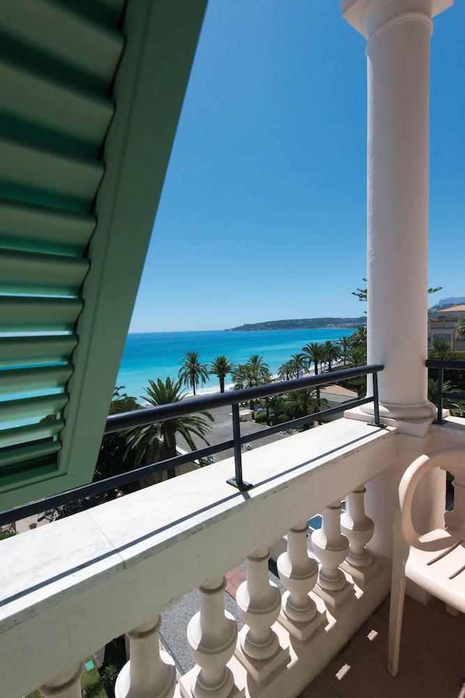 Hotel Vacances Bleues Le Balmoral 59/75